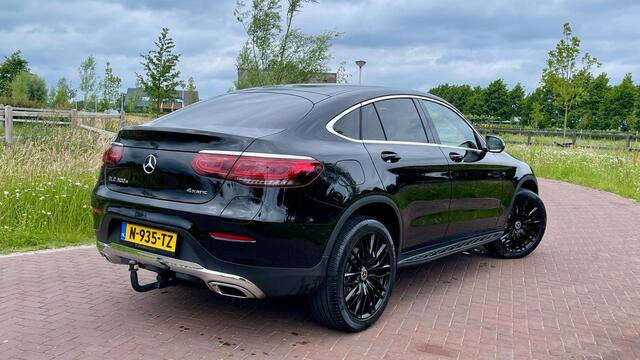 Mercedes-Benz Glc Coupé 300e 4MATIC | Trekhaak | 20Inch | NL-Auto |