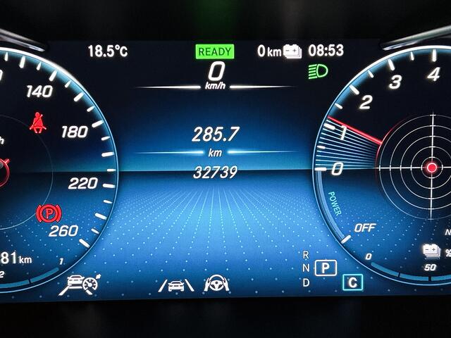 Mercedes-Benz Glc Coupé 300 e 4MATIC Business Solution AMG | Trekhaak | 360° Camera | Burmester Soundsystem | Dodehoek detector | Schuifdak | Inclusief 24 maanden MB Certified garantie voor Europa.