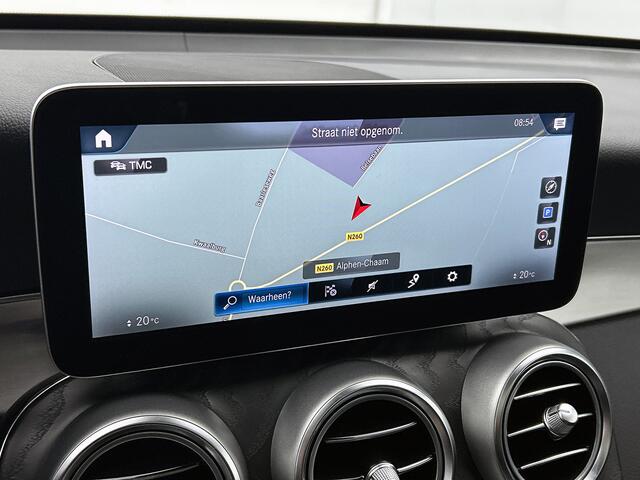 Mercedes-Benz Glc Coupé 300 e 4MATIC Business Solution AMG | Trekhaak | 360° Camera | Burmester Soundsystem | Dodehoek detector | Schuifdak | Inclusief 24 maanden MB Certified garantie voor Europa.