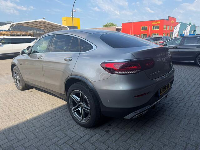 Mercedes-Benz Glc Coupé 300e 4MATIC Business Solution AMG | 2E EIGENAAR | 12MND GARANTIE | LEDER | SFEERVERL. | BURMESTER | CRUISE | AIRCO | LED | CARPLAY |