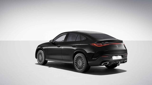 Mercedes-Benz Glc Coupé 300e 4MATIC Business Solution AMG | Treeplanken | Premium Pakket | Trekhaak | Panoramaschuifdak | Stoelventilatie |