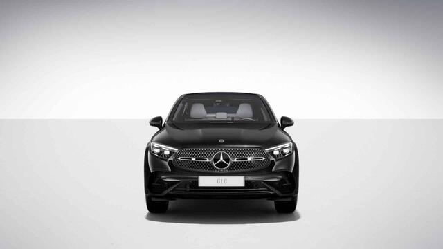 Mercedes-Benz Glc Coupé 300e 4MATIC Business Solution AMG | Treeplanken | Premium Pakket | Trekhaak | Panoramaschuifdak | Stoelventilatie |