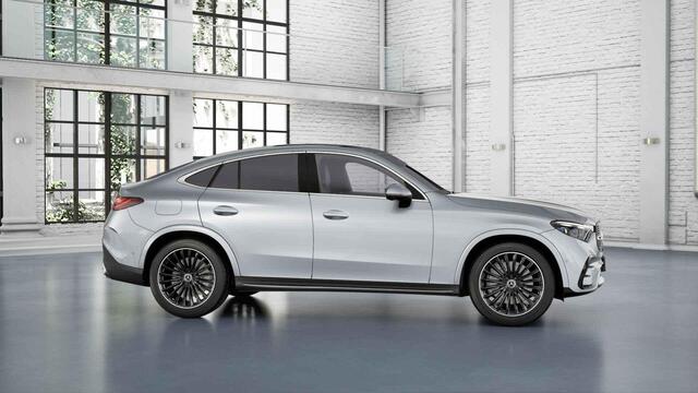 Mercedes-Benz Glc Coupé 300e 4MATIC Business Solution AMG | Panoramaschuifdak | DIGITAL LIGHT | Treeplanken | Trekhaak |