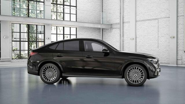 Mercedes-Benz Glc Coupé 300e 4MATIC Business Solution AMG | Panoramaschuifdak | Trekhaak | Treeplanken | Matrix led |