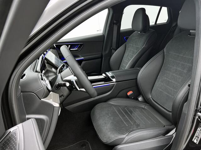 Mercedes-Benz Glc Coupé 300e 4MATIC Business Solution AMG | Premium | Nightpakket | Memorypakket | 360° camera | 20" multispaaks lichtmetalen AMG-velgen | Warmtewerend, donkergetint glas |