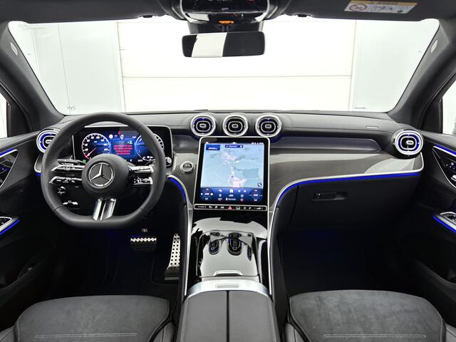Mercedes-Benz Glc Coupé 300e 4MATIC Business Solution AMG | Premium | Nightpakket | Memorypakket | 360° camera | 20" multispaaks lichtmetalen AMG-velgen | Warmtewerend, donkergetint glas |