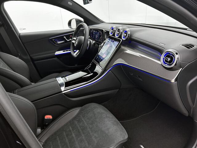 Mercedes-Benz Glc Coupé 300e 4MATIC Business Solution AMG | Premium | Nightpakket | Memorypakket | 360° camera | 20" multispaaks lichtmetalen AMG-velgen | Warmtewerend, donkergetint glas |