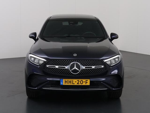 Mercedes-Benz Glc Coupé 300e 4MATIC AMG Line | Trekhaak | Memory | Sfeerverlichting | Stoelverwarming | Achteruitrijcamera |