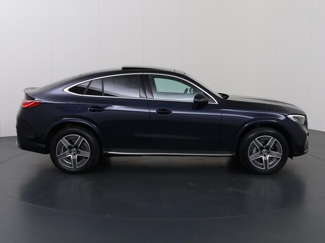 Mercedes-Benz Glc Coupé 300e 4MATIC AMG Line | Trekhaak | Memory | Sfeerverlichting | Stoelverwarming | Achteruitrijcamera |