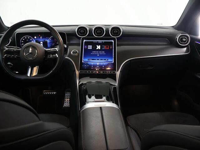 Mercedes-Benz Glc Coupé 300e 4MATIC AMG Line | Trekhaak | Memory | Sfeerverlichting | Stoelverwarming | Achteruitrijcamera |