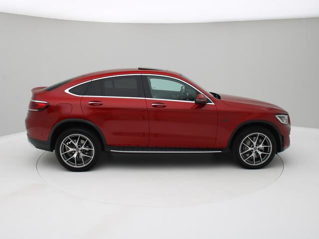 Mercedes-Benz Glc Coupé 300e 4MATIC Premium Plus AMG Schuifdak, Memory, Distronic, Burmester