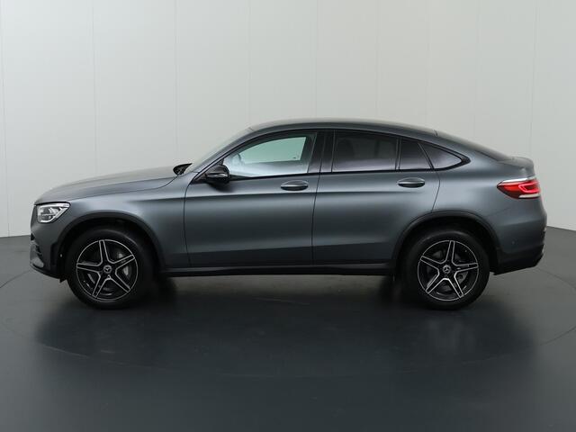 Mercedes-Benz Glc Coupé 300e 4MATIC Business Solution AMG | Night | Trekhaak | Widescreen | 19" lichtmetalen velgen | Stoelverwarming |