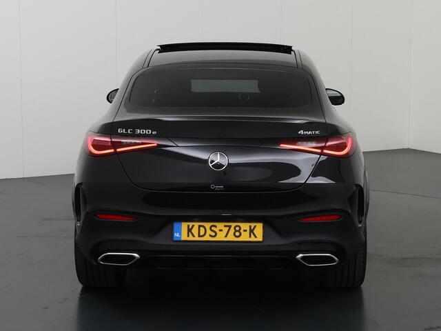 Mercedes-Benz Glc Coupé 300e 4MATIC Sport Edition | Night | Panoramadak | Premium | Trekhaak | Digital light | Burmester | Head-up display |