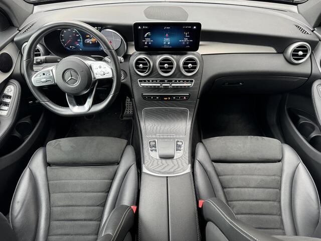 Mercedes-Benz Glc Coupé 300e 4MATIC Business Solution AMG | Camera | Navigatie | Stoelverwarming | Elektrische Achterklep |
