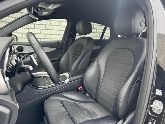 Mercedes-Benz Glc Coupé 300e 4MATIC Business Solution AMG | Camera | Navigatie | Stoelverwarming | Elektrische Achterklep |