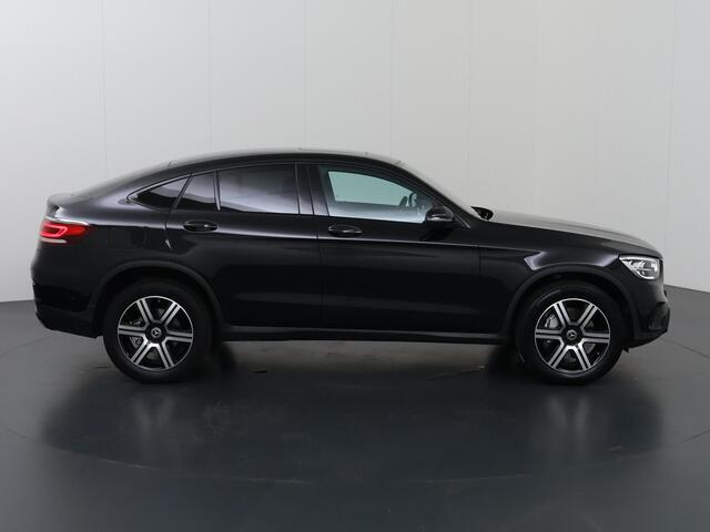 Mercedes-Benz Glc Coupé 300e 4MATIC Advantage | Schuif/kanteldak | Night | Distronic | Trekhaak | Stoelverwarming | 360 graden camera |