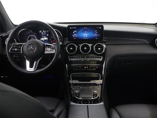 Mercedes-Benz Glc Coupé 300e 4MATIC Advantage | Schuif/kanteldak | Night | Distronic | Trekhaak | Stoelverwarming | 360 graden camera |