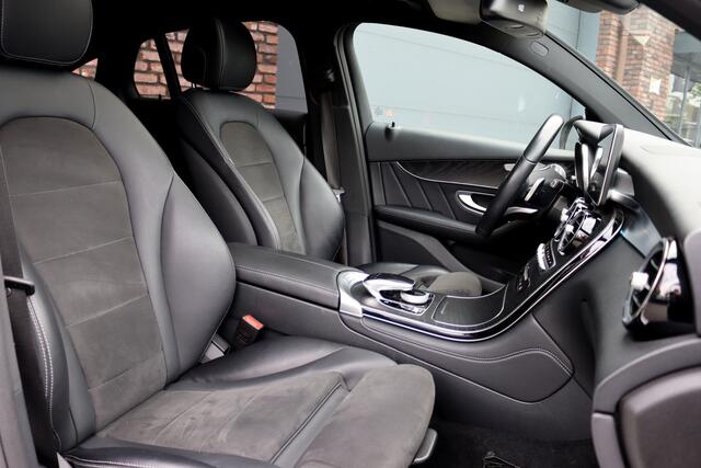 Mercedes-Benz Glc Coupé 300 4MATIC AMG Line | Luchtvering | Burmester | Distronic+ | Standkachel | HUD | Schuifdak | Trekhaak | Led Intelligent Light | Surround Camera | Keyless Go |