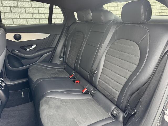 Mercedes-Benz Glc Coupé 300e 4MATIC AMG Line | Camera | Navigatie | Stoelverwarming | Elektrische Achterklep | SOH 89% |