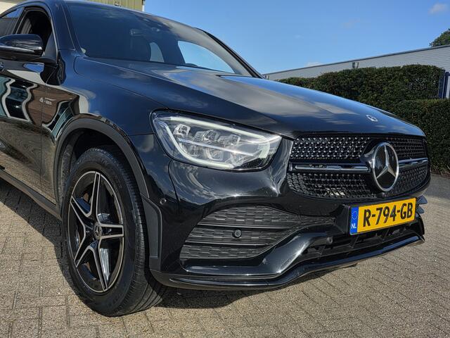 Mercedes-Benz Glc Coupé 300e 4MATIC Business Solution AMG, Full Options!