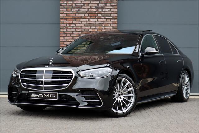 Mercedes-Benz S-KLASSE 450 4MATIC Premium AMG Line Aut9 | Luchtvering | Distronic+ | 3D-Display | Memory | HUD | Nappa Leder | Stoelventilatie | Panoramadak | Massage | Rijassistentiepakket+ | Digital Light |