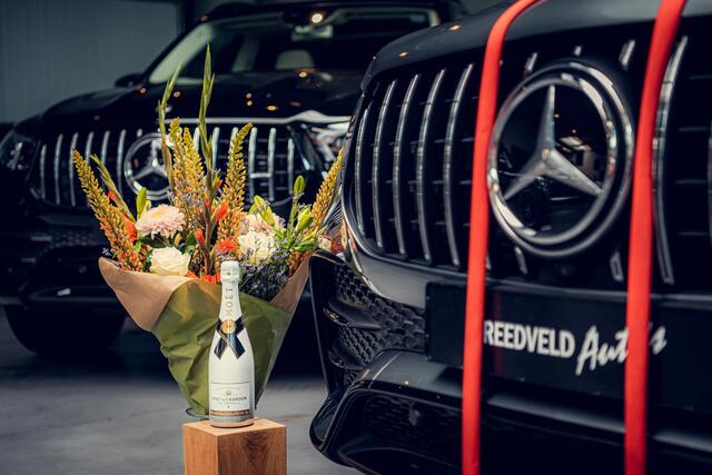 Mercedes-Benz S-KLASSE 400 d 4Matic Premium Plus Burmester High-end, TV-Entertaiment