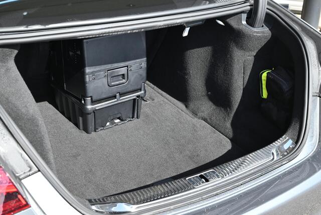 Mercedes-Benz S-KLASSE 400d 4MATIC Lang AMG Line Premium Plus | Burmester® high-end 4D surround sound system| Nightpakket | Nappaleer | Koelkast