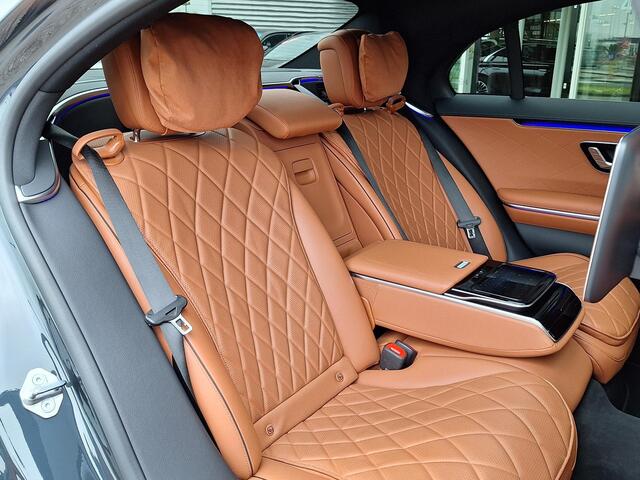Mercedes-Benz S-KLASSE 400d 4MATIC Lang AMG Line | Panoramadak | Burmester | 360° Camera | Massage stoelen | Nappa leder | Memory pakket | Head-up Display | Achterasbesturing | Keyless-GO | Elektrische achterklep