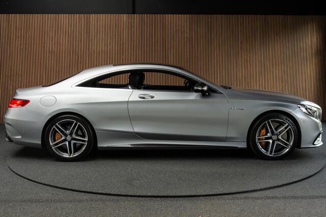 Mercedes-Benz S-KLASSE Coupé 63 AMG 4Matic Carbon Magno PTS Allanite Swarovski Pano Ceramic Ambient Voll