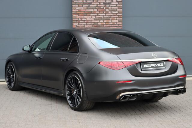 Mercedes-Benz S-KLASSE AMG 63 S E Performance Aut9 | 802pk | Achterasbesturing | Keramisch | Distronic+ | HUD | Entertainmentpakket Achter | Stoelventilatie V+A | Vlakkenverwarming | Zonweringspakket | Massage | 3D-Display |