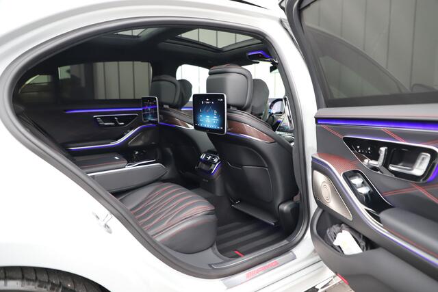 Mercedes-Benz S-KLASSE AMG 63 S E Performance Lang | 802PK | Head-up | Entertainment | Massage | Carbon | 4W-Sturing | Luchtvering | Digital-light | 2025.