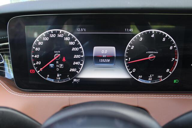 Mercedes-Benz S-KLASSE Coupé 450 4MATIC | AMG-STYLING INTERIEUR / EXTERIEUR | PANORAMADAK | BURMESTER PREMIUM AUDIO ® | ELEKTRISCH VERSTELBARE VOORSTOELEN MET GEHEUGEN | MASSAGE STOELEN | VOORSTOELEN VERWARMBAAR | VOORSTOELEN GEVENTILEERD | AIRSCARF ( HOOFDRUIMTEVERWARMING VOOR