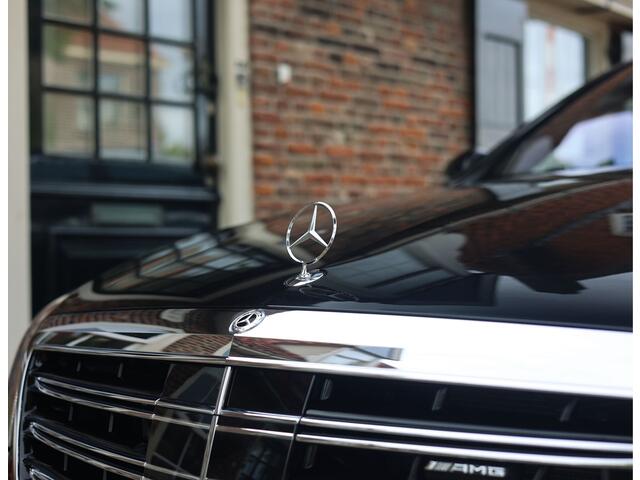 Mercedes-Benz S-KLASSE 65 AMG Lang Final Edition | 1/130 - First Class