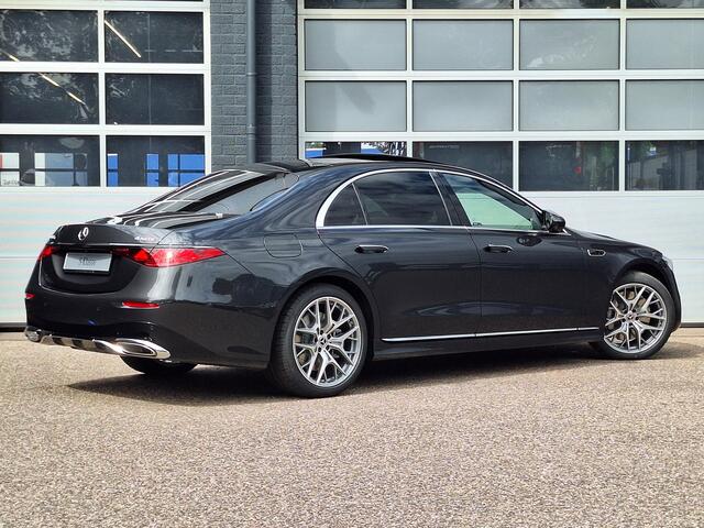 Mercedes-Benz S-KLASSE 580 e 4MATIC Lang AMG Line | Premium Plus | Panoramadak | Superscreen | Achterasbesturing | MBUX Entertainment Achterin | Burmester 3D | Zonneschermpakket | Memorystoelen Voor + Achter | Head-up Display | Sfeerverlichting | Apple & Android Carplay
