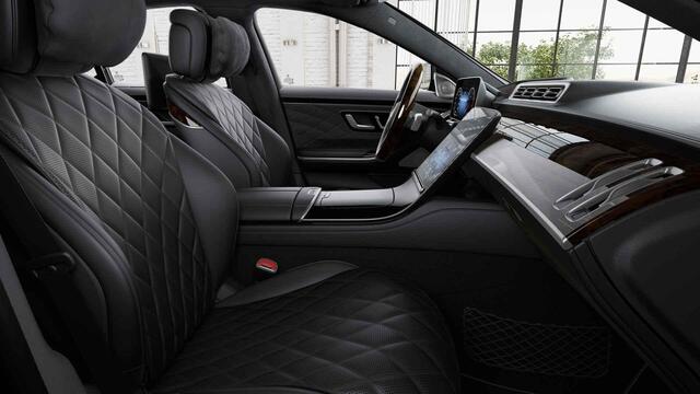 Mercedes-Benz S-KLASSE 500 4MATIC AMG Line | Premium plus | Rear executive | Warmte comfort pakket |