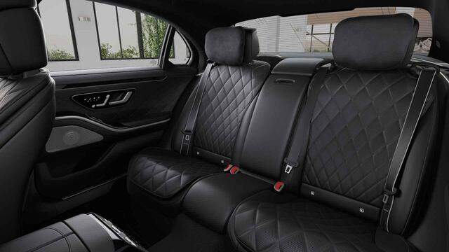 Mercedes-Benz S-KLASSE 580 e Lang AMG Line | Digital Light | Rear Executive pakket | 20" lichtmetalen velgen | Chauffeurspakket | Burmester | Panoramadak |