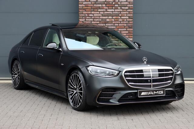 Mercedes-Benz S-KLASSE 580 e 4MATIC Lang AMG Line | Manufaktur | Airmatic | Chauffeurspakket | Achterasbesturing | Augmented HUD | Distronic+ | Burmester | Exclusief Nappa Leder | 3D-Display | Vlakkenverwarming | Zonweringspakket |