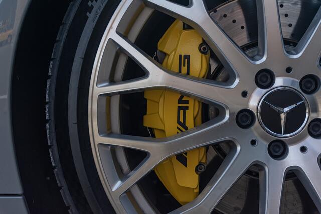 Mercedes-Benz SL-KLASSE Roadster AMG 63 4MATIC+ Burmester l Leer l 360 l Premium plus pakket l Massage l Dynamic +