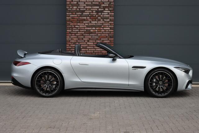 Mercedes-Benz SL-KLASSE Roadster AMG 43 Premium Aut9 | 381pk | Performance-stoelen | Burmester | Stoelventilatie | Airscarf | Verwarmd Stuurwiel | Digital Light | Surround Camera | HUD | Contourstoelen |