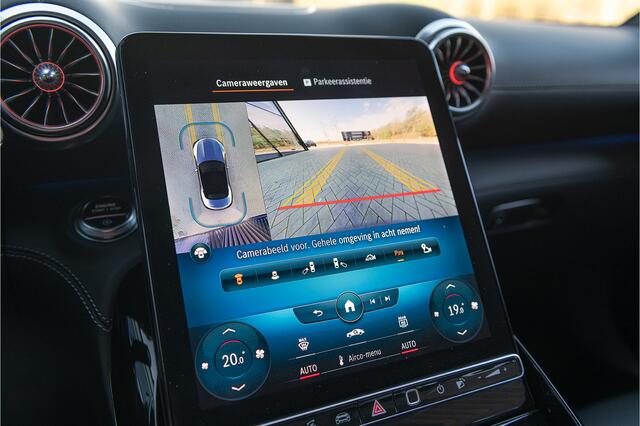 Mercedes-Benz SL-KLASSE AMG 63 4MATIC+ Aero Nightpak Distronic+ IHC+ Airscarf Memory Burmester Massage Head Up 360 Softclose