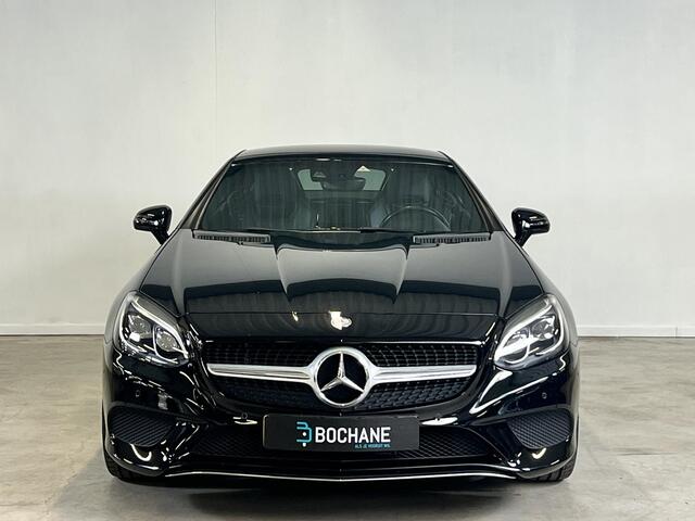 Mercedes-Benz SLC-KLASSE 180 RedArt Edition