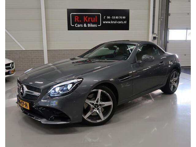 Mercedes-Benz SLC-KLASSE 200 AMG Leer Nekverwarming Panoramadak Navigatie Camera Ambiente verlichting 18 inch 1e Eigenaar Dealer onderhouden Seleniet grijs Automaat Flippers Boekjes aanwezig Zeer nette staat