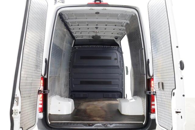 Mercedes-Benz SPRINTER 519 CDI 3.0 V6 190pk L2H2 7G Automaat Trekhaak 3000kg 03-2018