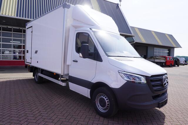 Mercedes-Benz SPRINTER 319 CDI 191PK Bakwagen met laadklep Automaat Nr. V068 | Airco | Cruise | Apple-Android