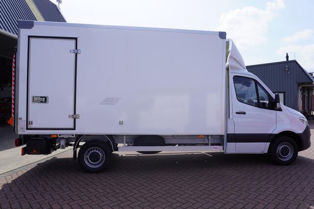 Mercedes-Benz SPRINTER 319 CDI 191PK Bakwagen met laadklep Automaat Nr. V068 | Airco | Cruise | Apple-Android