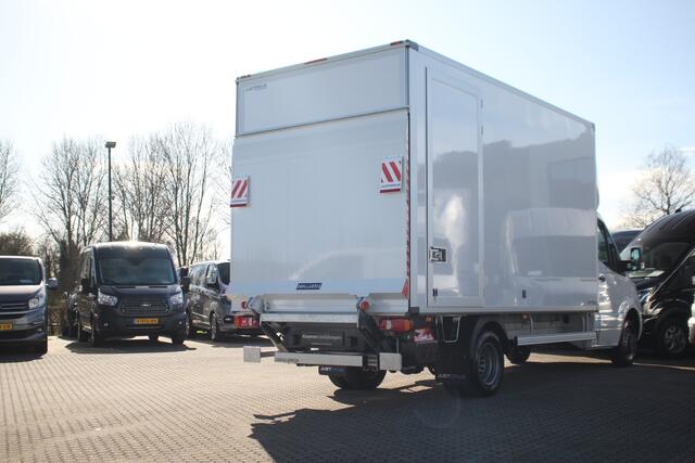 Mercedes-Benz SPRINTER 519 1.9CDI 190pk Automaat | Navi Mbux10 | Geveerde stoel | DHollandia Laadklep 1000kg | Bakhoogte 2.3m | Zijdeur | Lease 1.183,- p/m