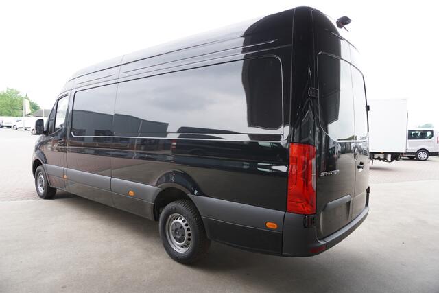 Mercedes-Benz SPRINTER 317CDI 170PK L3H2 RWD Automaat Nr. V105 | Airco | Navi | Cruise | Camera | All season