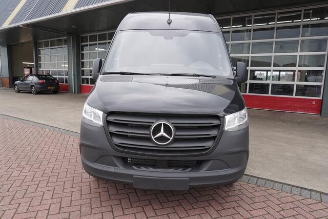 Mercedes-Benz SPRINTER 317CDI 170PK L3H2 RWD Automaat Nr. V105 | Airco | Navi | Cruise | Camera | All season