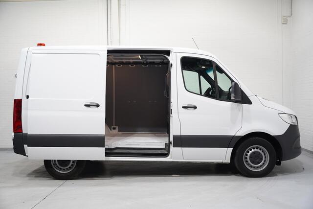 Mercedes-Benz SPRINTER 315 CDI 150 pk L1H1 Automaat Navi, Camera Dodehoek Assist, PDC V+A, 2x Geveerde Stoel
