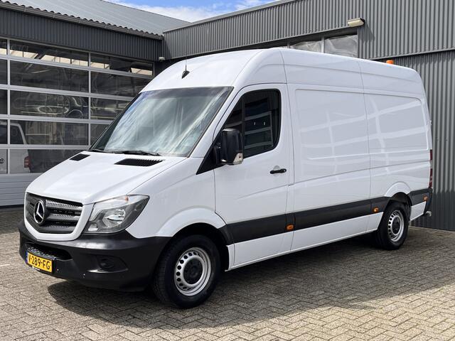 Mercedes-Benz SPRINTER 316 2.2 CDI 366 Werkplaats inrichting Servicewagen Servicemonteur Airco Trekhaak 2800kg Cruise control Draaistoel Kastinrichting 1e Eigenaar Euro 6 Bpm vrij voor particulier gebruik!